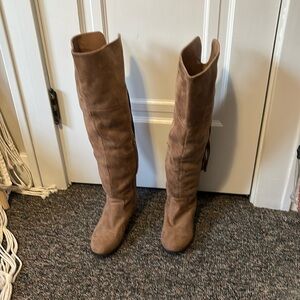 Tan tall suede boots